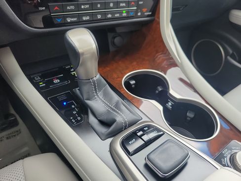 Used 2018 Lexus RX 350 FWD image 25