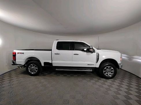 Used 2023 Ford F250 Lariat w/ Chrome Package AWD/4WD image 11