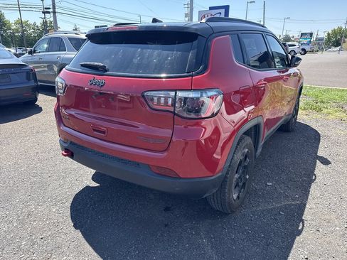 Used 2023 Jeep Compass Trailhawk w/ Trailhawk Convenience Group AWD/4WD image 7