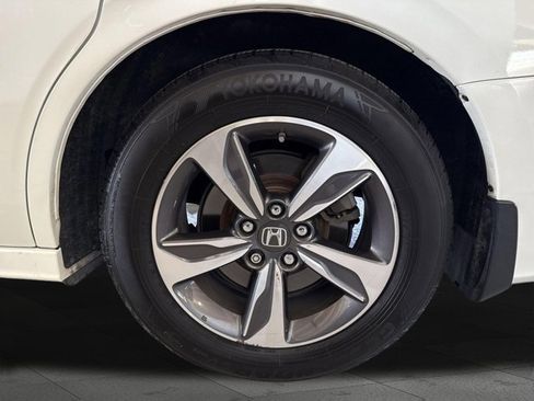 Used 2019 Honda Odyssey Touring image 22