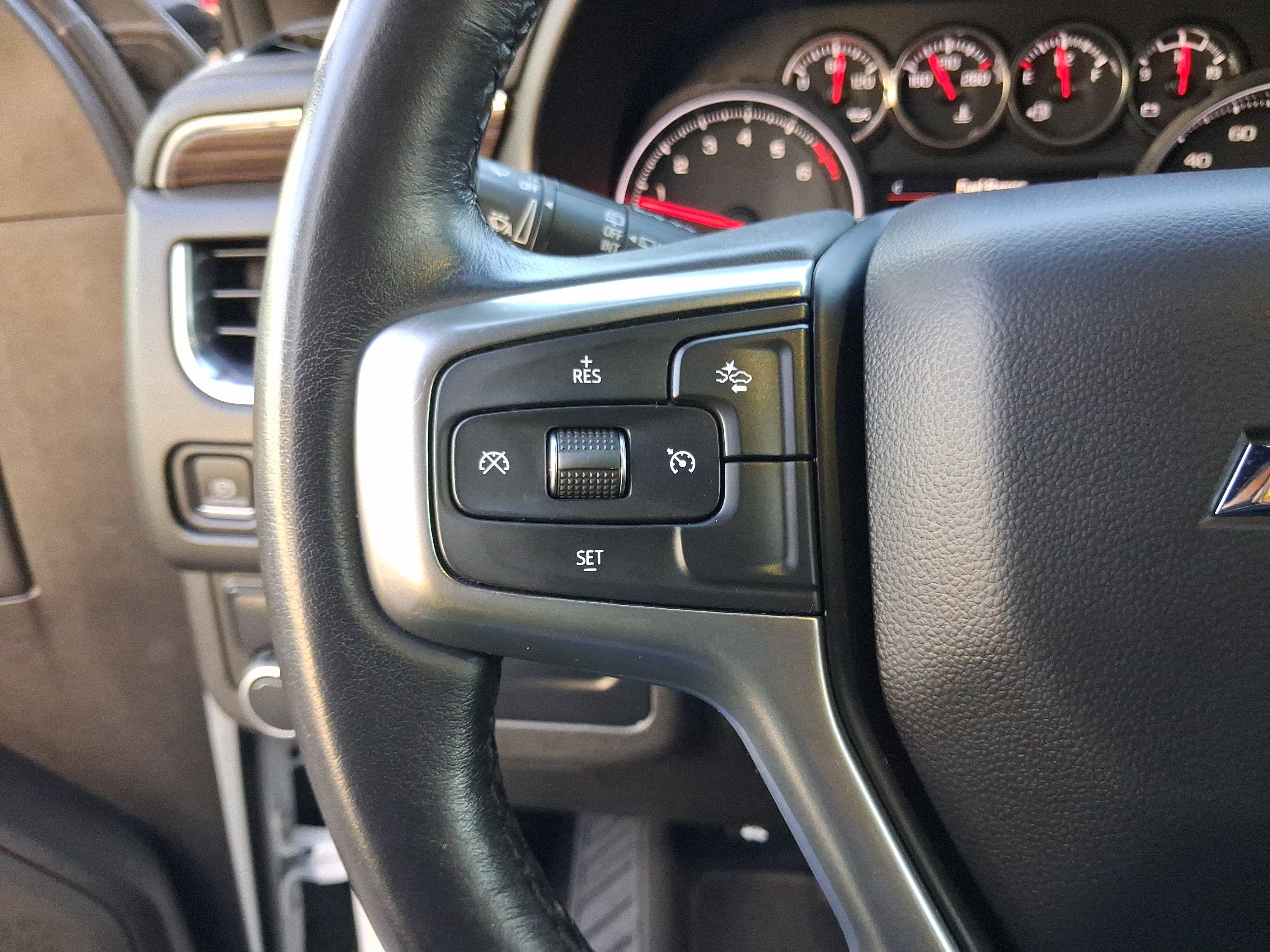 Used 2021 Chevrolet Tahoe LS RWD image 17