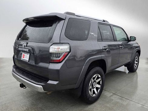 Certified 2018 Toyota 4Runner TRD Off-Road Premium image 3