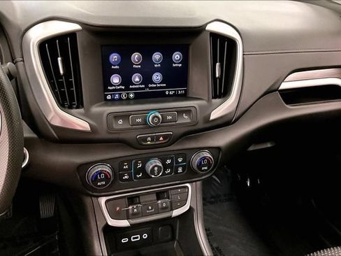 Used 2023 GMC Terrain SLE w/ Driver Convenience Package AWD/4WD image 30