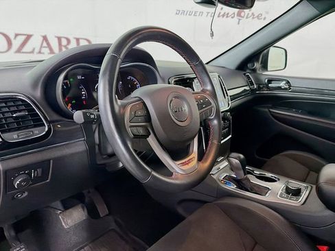 Used 2021 Jeep Grand Cherokee Trailhawk AWD/4WD image 11