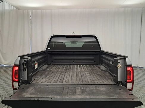 Used 2019 Honda Ridgeline Sport image 4