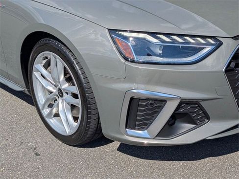 Used 2024 Audi A4 2.0T Premium Plus image 2