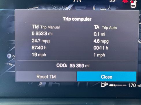 Used 2023 Volvo XC60 B5 Plus w/ Protection Package Premier image 30