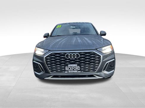 Used 2021 Audi Q5 2.0T Premium w/ Convenience Package image 2