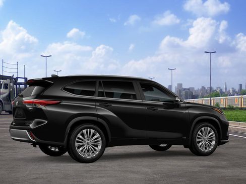 New 2026 Toyota Highlander Platinum image 11