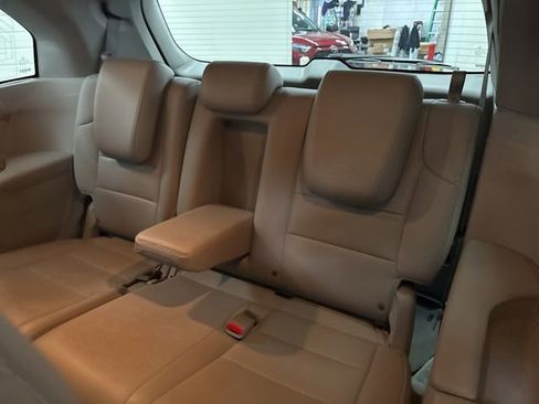 Used 2017 Honda Odyssey Touring image 15