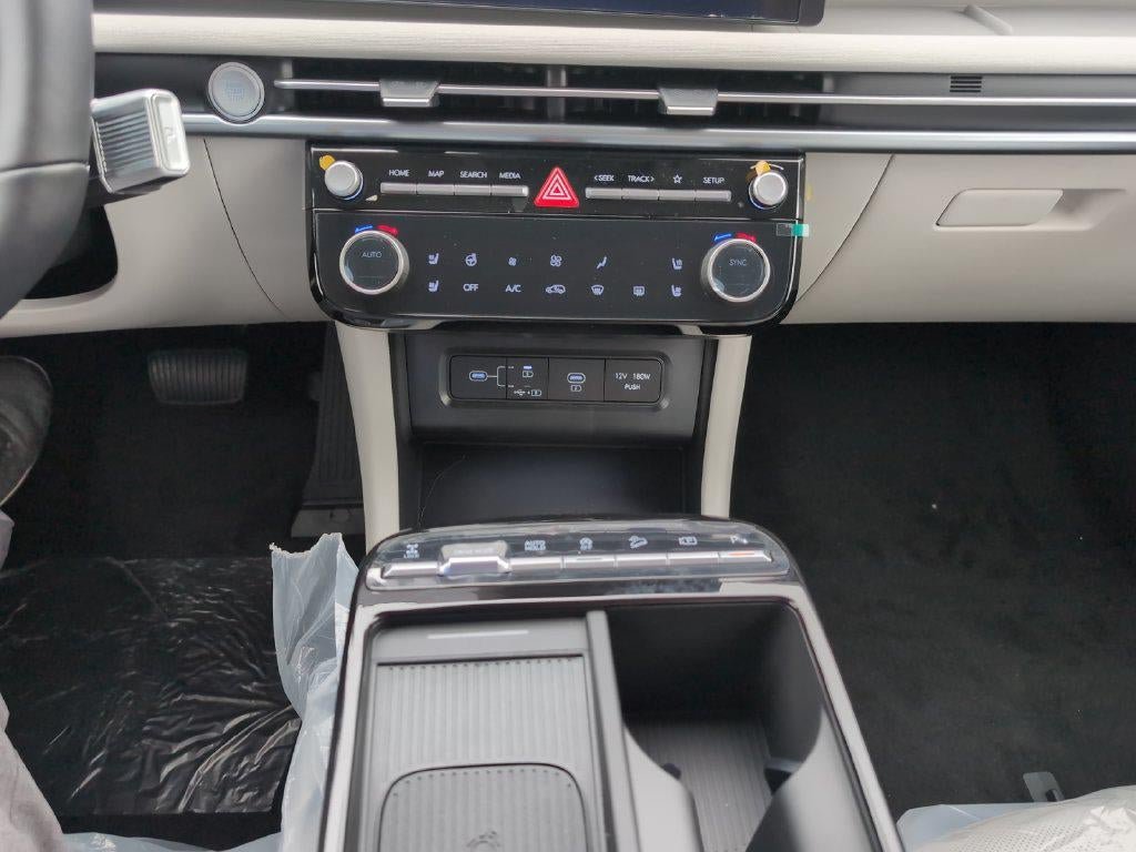 New 2026 Hyundai Tucson Limited AWD/4WD image 9