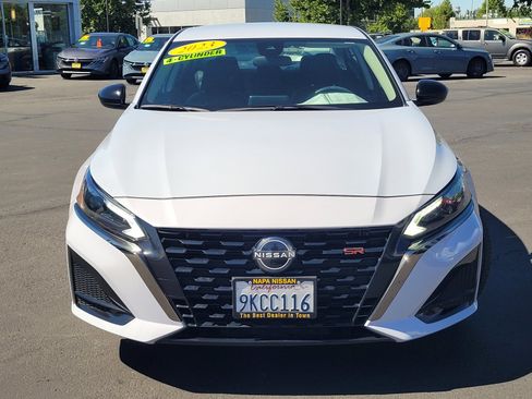 Certified 2023 Nissan Altima 2.5 SR FWD image 2