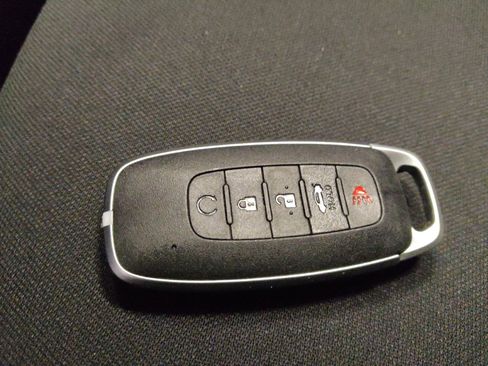 Used 2021 Nissan Sentra SV FWD image 32