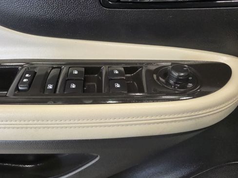 Used 2018 Buick Encore Preferred AWD/4WD image 16