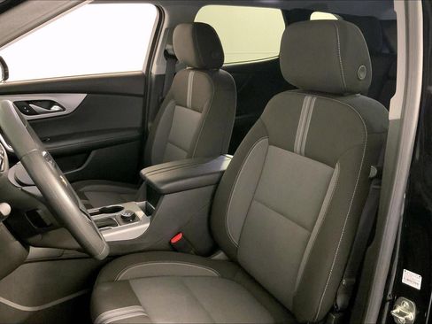 Used 2025 Chevrolet Blazer LT image 22
