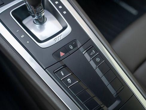 Used 2019 Porsche 911 Carrera 4S w/ Sport Chrono Package image 21