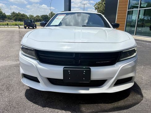 Used 2023 Dodge Charger SXT RWD image 6