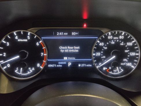Used 2021 Nissan Rogue SV FWD image 23