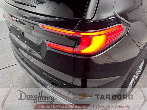 Used 2025 GMC Acadia Elevation FWD image 12