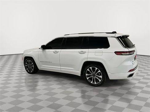 Used 2023 Jeep Grand Cherokee L Overland w/ Luxury Tech Group IV image 6