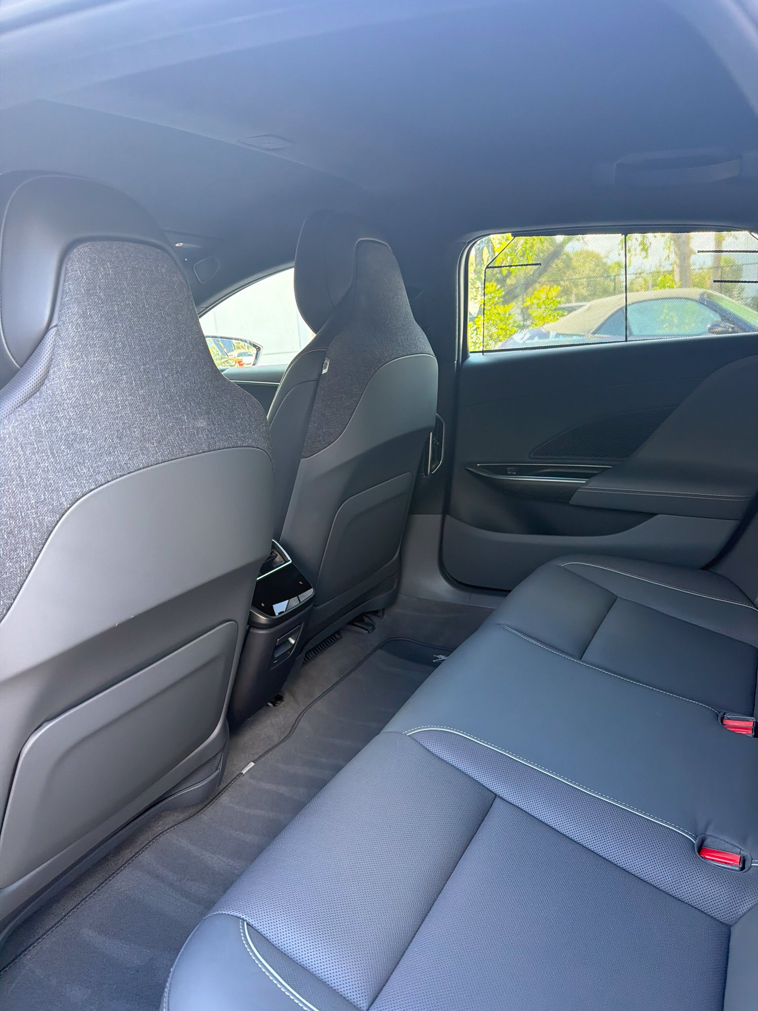 Used 2023 Lucid Air Touring AWD/4WD image 7