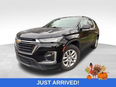 Used 2022 Chevrolet Traverse LS