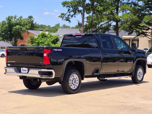 Used 2025 Chevrolet Silverado 2500 LT w/ Convenience Package AWD/4WD image 6