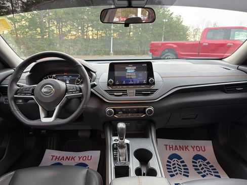 Used 2021 Nissan Altima 2.5 SR image 13
