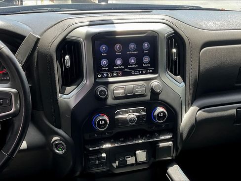 Used 2021 Chevrolet Silverado 1500 LT Trail Boss w/ LT Trail Boss Premium Package AWD/4WD image 7