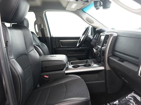 Used 2016 RAM 1500 Sport image 11