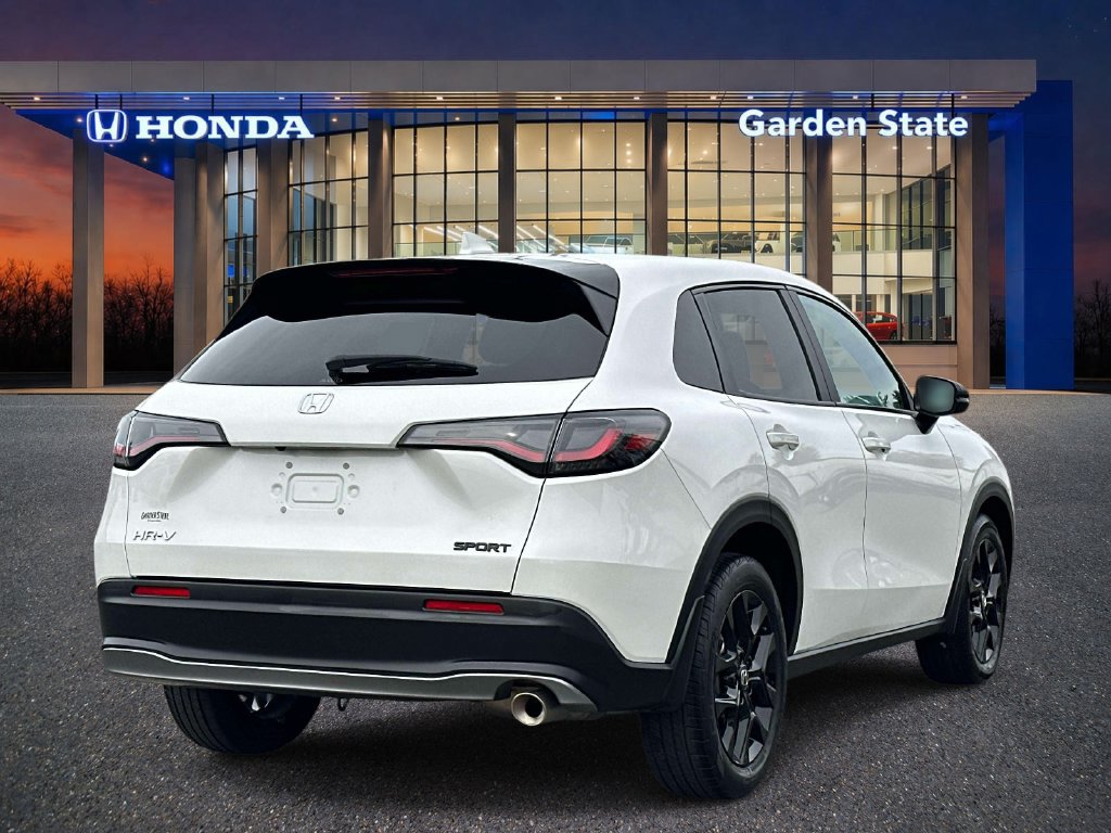 Certified 2025 Honda HR-V Sport image 3