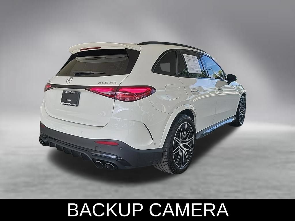 Used 2025 Mercedes-Benz GLC 43 AMG 4MATIC image 4