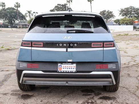 New 2026 Hyundai Ioniq 5 SE image 7