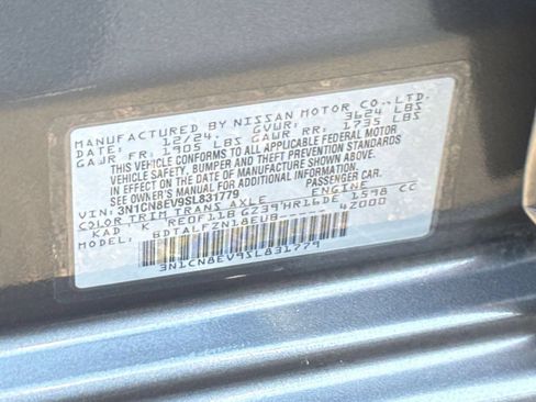 Used 2025 Nissan Versa SV FWD image 24