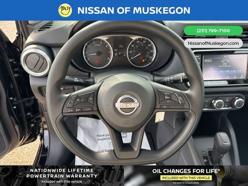 New 2025 Nissan Versa S w/ Trunk Package image 15