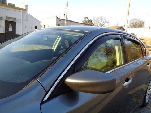 Used 2016 Nissan Altima 2.5 S w/ Power Driver Seat Package image 39