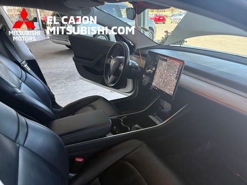 Used 2017 Tesla Model 3 Long Range RWD image 19