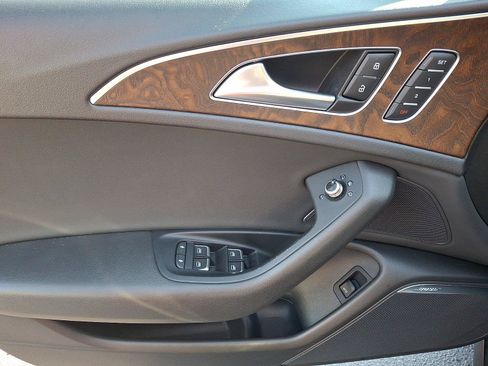 Used 2013 Audi S6 Prestige w/ Innovation Pkg AWD/4WD image 12