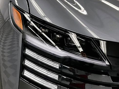 New 2026 Nissan Kicks SV image 13