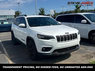 Used 2021 Jeep Cherokee Latitude Plus AWD/4WD video 1