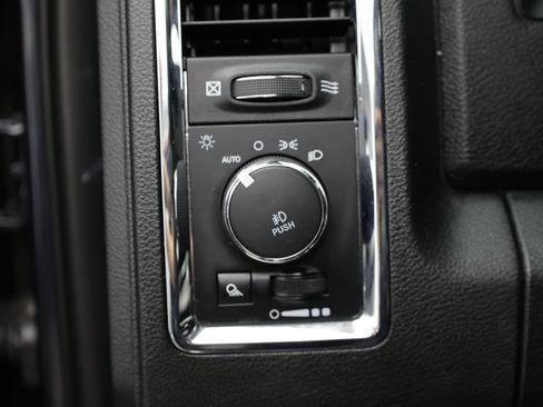 Used 2017 RAM 1500 Laramie w/ Convenience Group AWD/4WD image 22