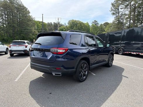 Used 2023 Honda Pilot Sport image 5