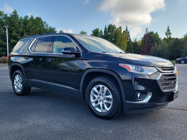 Used 2021 Chevrolet Traverse LT FWD image 3
