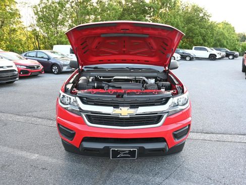 Used 2018 Chevrolet Colorado W/T w/ WT Convenience Package RWD image 36