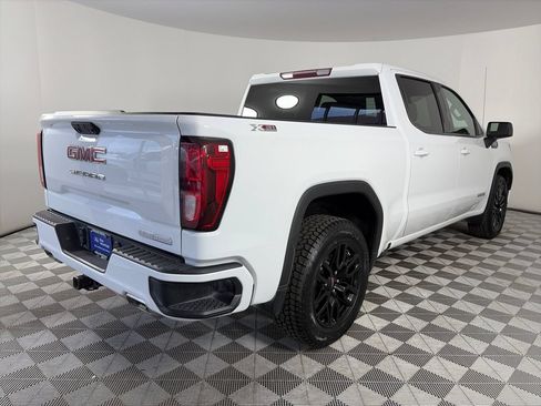 Used 2024 GMC Sierra 1500 Elevation w/ X31 Off-Road Package AWD/4WD image 7