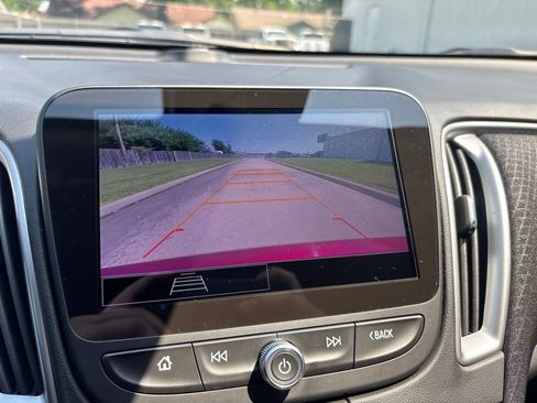 Used 2025 Chevrolet Malibu RS w/ LPO, Floor Liner Package FWD image 25