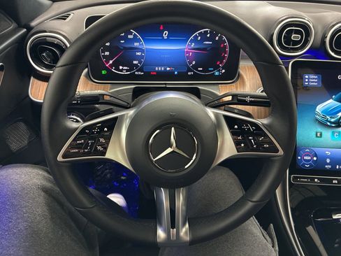 Used 2025 Mercedes-Benz C 300 4MATIC Sedan image 10