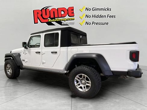 Used 2020 Jeep Gladiator Sport w/ Quick Order Package 24S AWD/4WD image 4
