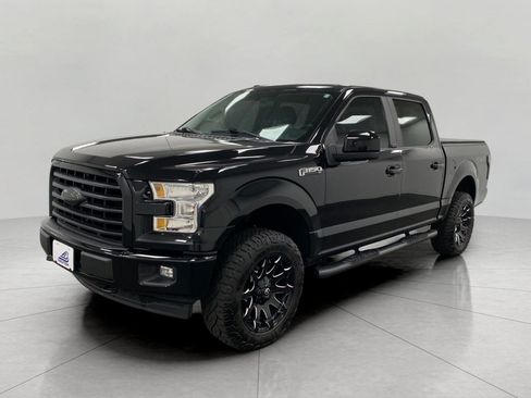 Used 2017 Ford F150 XL w/ Equipment Group 101A Mid AWD/4WD image 10