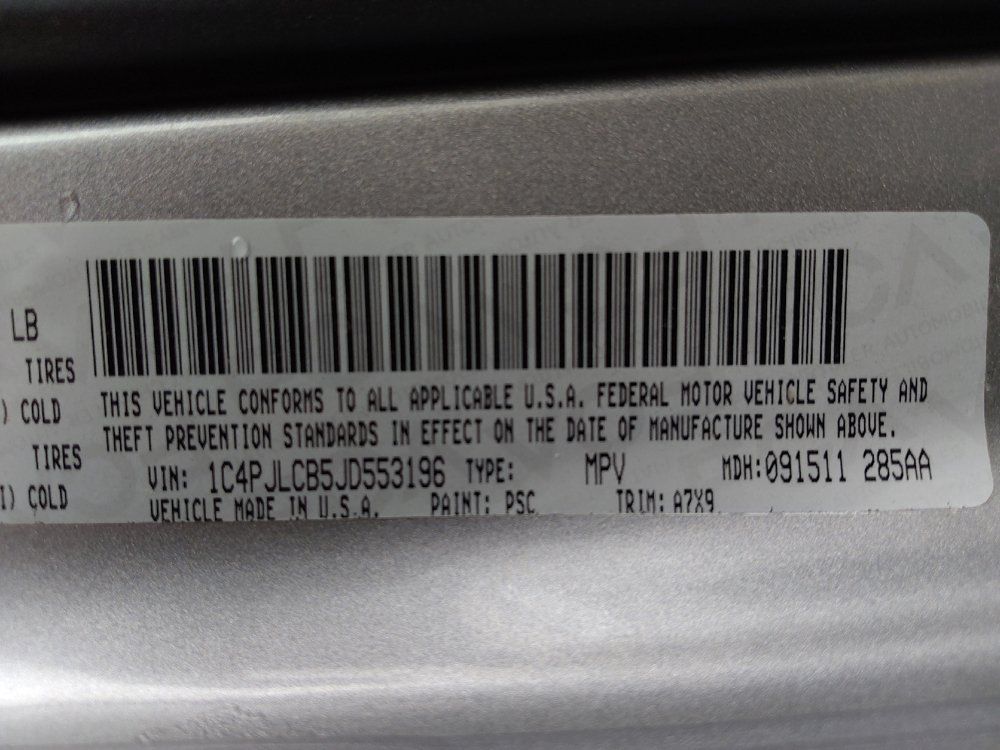 Used 2018 Jeep Cherokee Latitude w/ Altitude Package FWD image 33